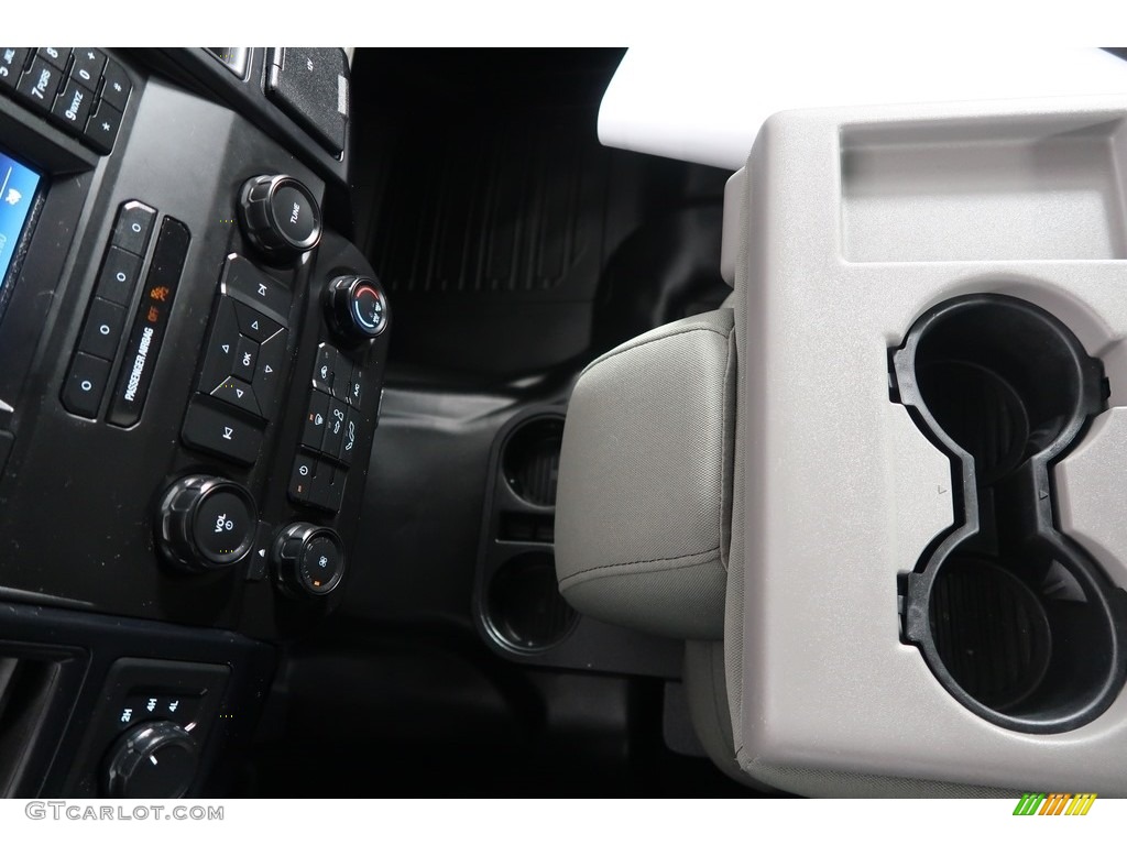 2016 F150 XL SuperCrew 4x4 - Ingot Silver / Medium Earth Gray photo #24
