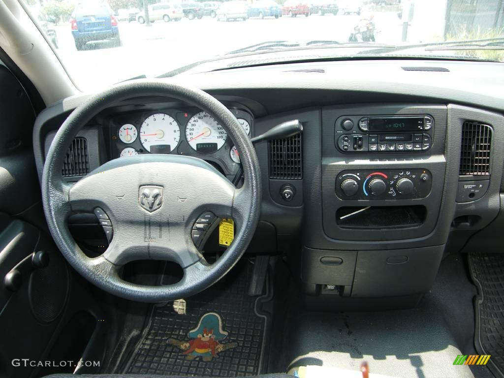 2003 Ram 1500 ST Regular Cab - Bright White / Dark Slate Gray photo #17