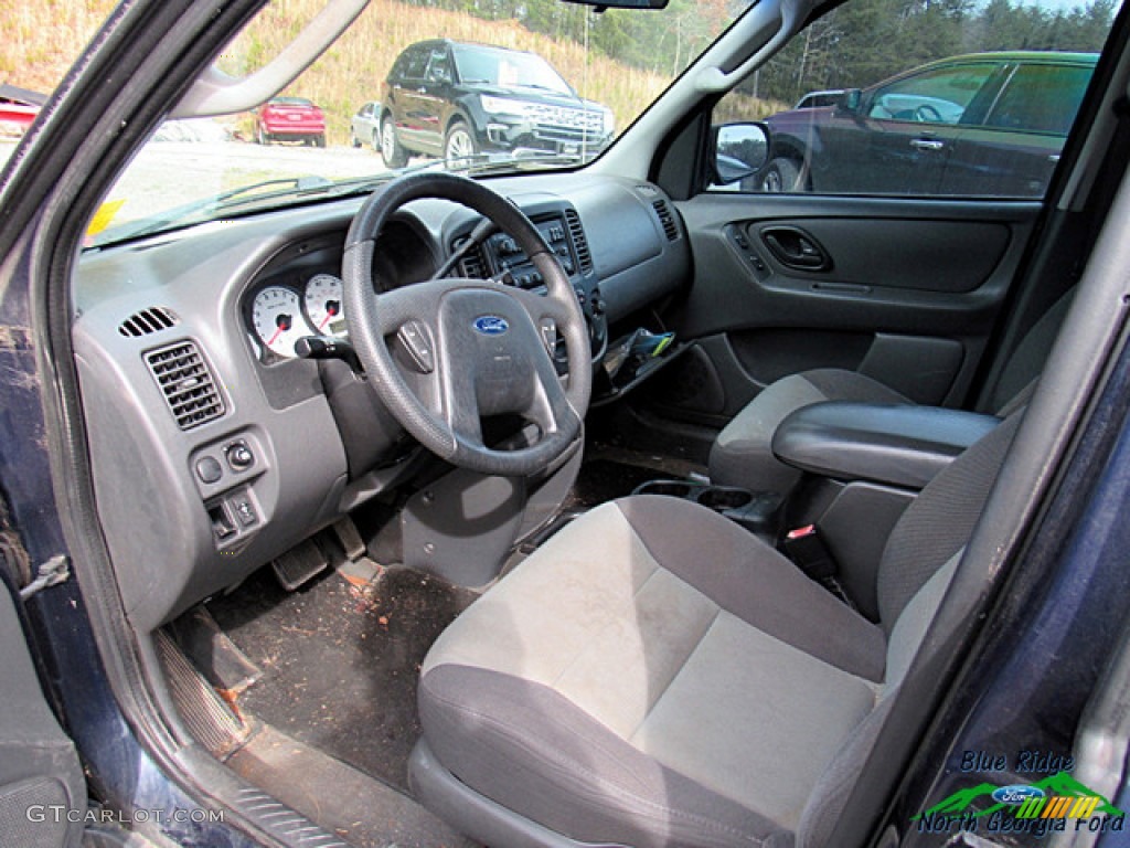 2004 Escape XLS V6 - True Blue Metallic / Medium/Dark Flint photo #5