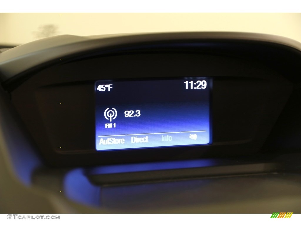 2018 Escape SE 4WD - Oxford White / Charcoal Black photo #11