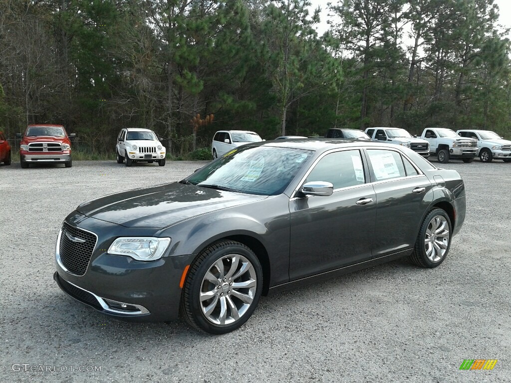 Granite Crystal Metallic 2019 Chrysler 300 Limited Exterior Photo #131046246