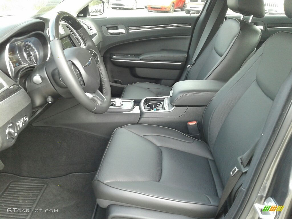 2019 Chrysler 300 Limited Front Seat Photos