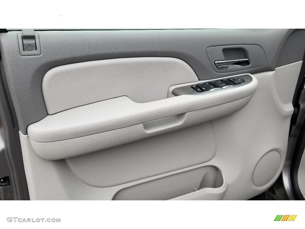 2007 Suburban 1500 LS 4x4 - Silver Birch Metallic / Light Titanium/Dark Titanium photo #11