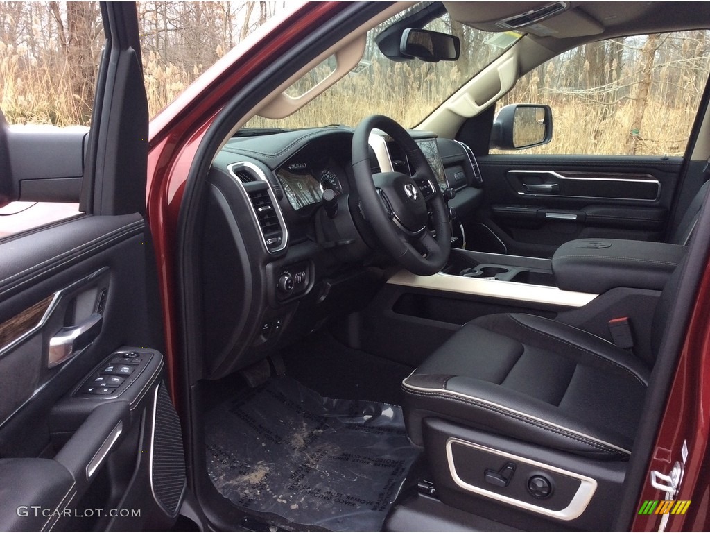 2019 1500 Laramie Crew Cab 4x4 - Delmonico Red Pearl / Black photo #9