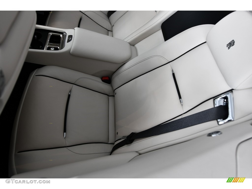 Seashell Interior 2016 Rolls-Royce Dawn Standard Dawn Model Photo #131055759