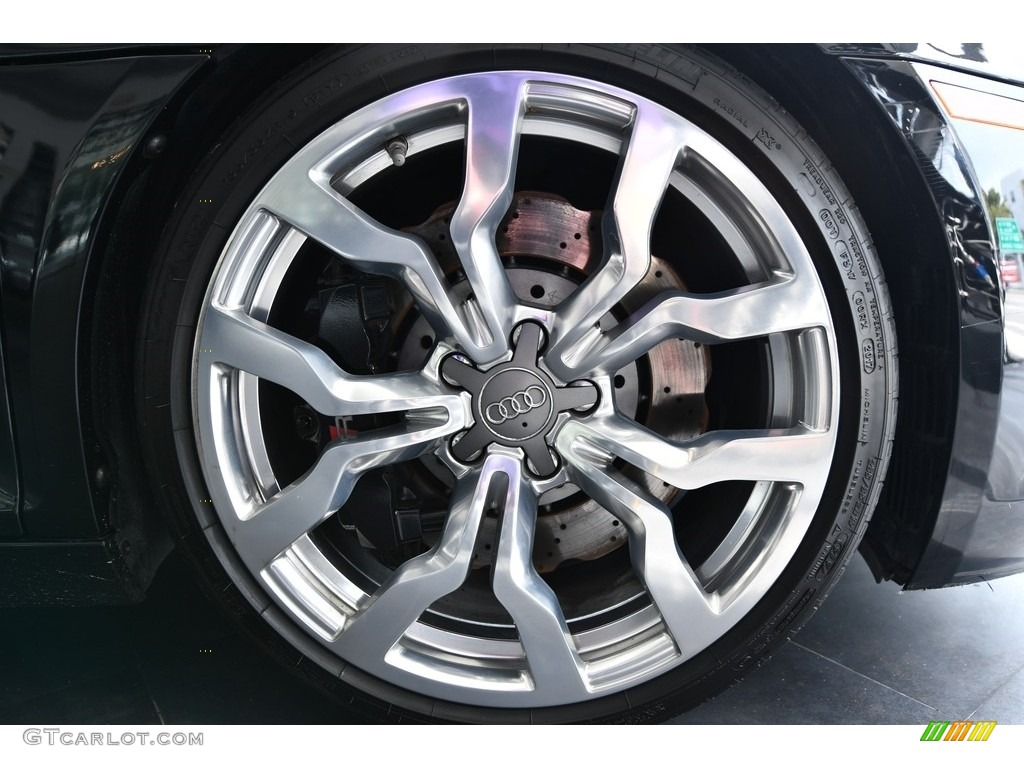 2014 Audi R8 Coupe V10 Wheel Photos