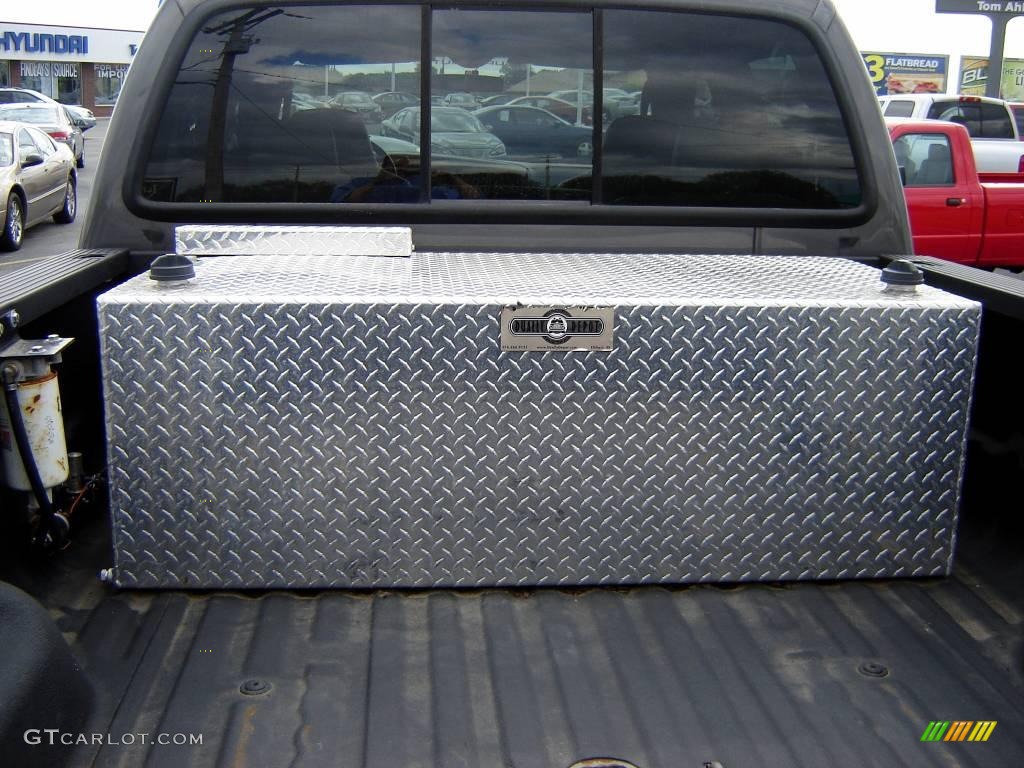 2004 F350 Super Duty Lariat Crew Cab 4x4 Dually - Dark Shadow Grey Metallic / Medium Flint photo #4