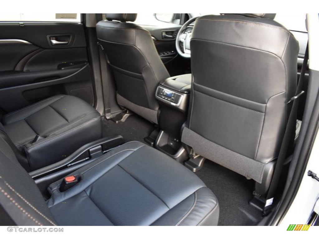 2019 Toyota Highlander Hybrid Limited AWD Rear Seat Photo #131061914