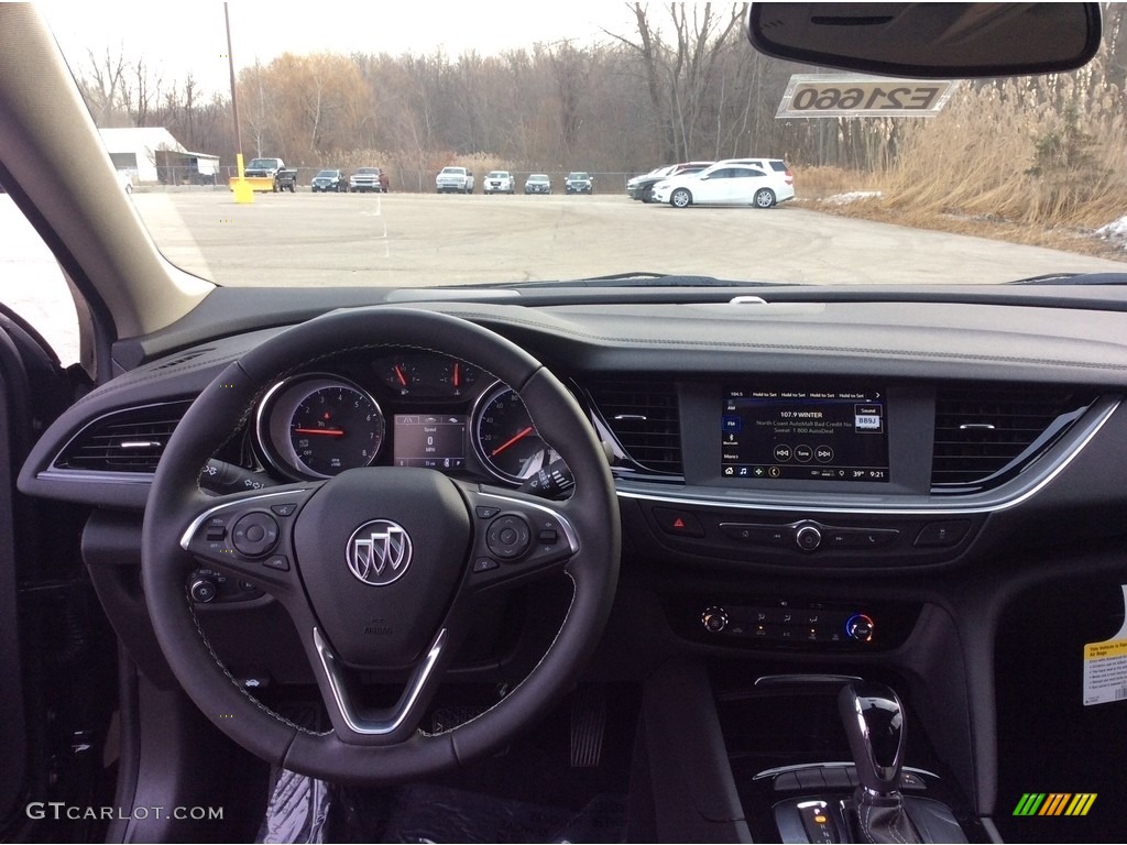 2019 Buick Regal TourX Preferred AWD Dashboard Photos