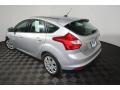 Ingot Silver Metallic - Focus SE 5-Door Photo No. 9