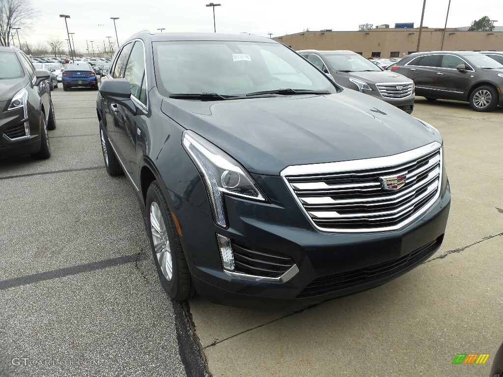 Shadow Metallic 2019 Cadillac XT5 AWD Exterior Photo #131063234