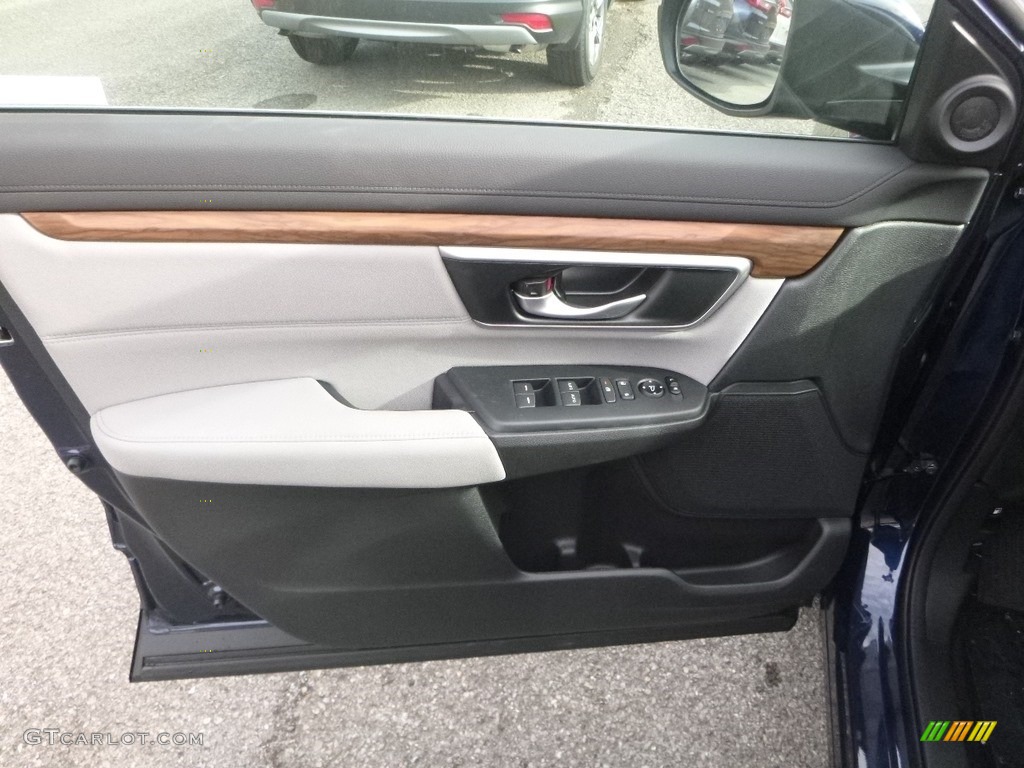 2019 Honda CR-V EX AWD Gray Door Panel Photo #131063654