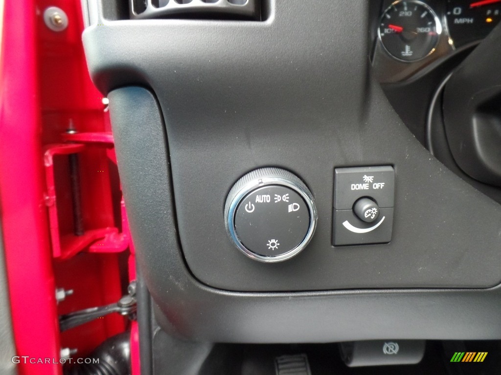 2019 Chevrolet Express 2500 Cargo Extended WT Controls Photo #131064821