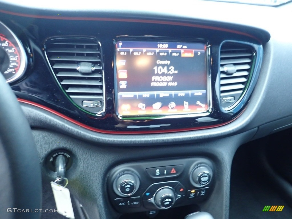 2015 Dart SXT - Bright White / Black/Light Tungsten Accent Stitching photo #27