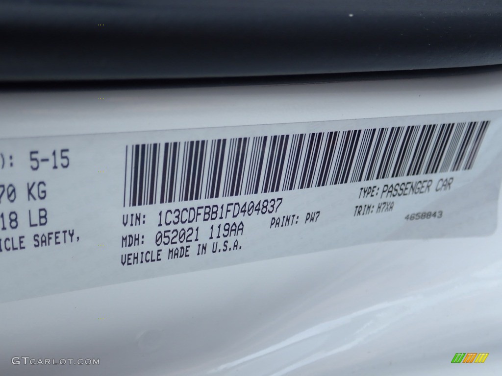 2015 Dart SXT - Bright White / Black/Light Tungsten Accent Stitching photo #28