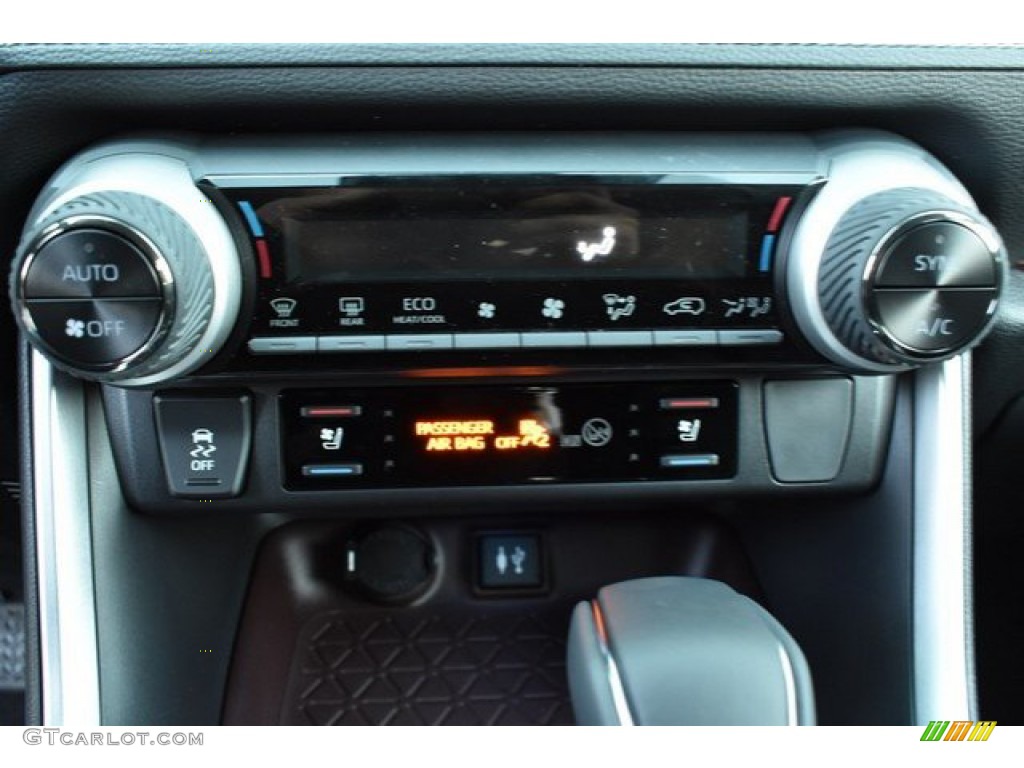 2019 RAV4 Limited AWD - Silver Sky Metallic / Black photo #30
