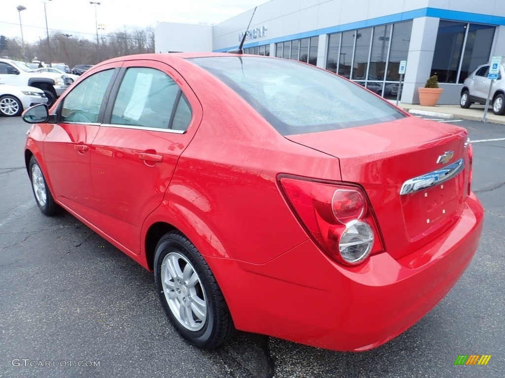 2012 Sonic LT Sedan - Victory Red / Jet Black/Dark Titanium photo #4