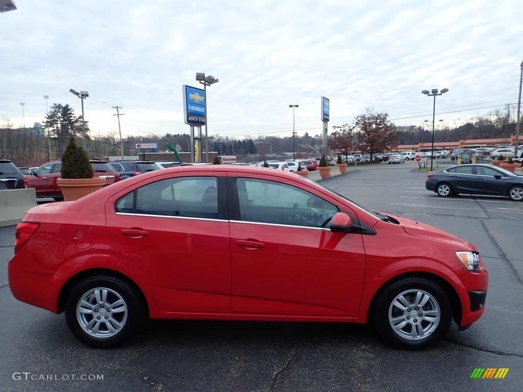 2012 Sonic LT Sedan - Victory Red / Jet Black/Dark Titanium photo #10