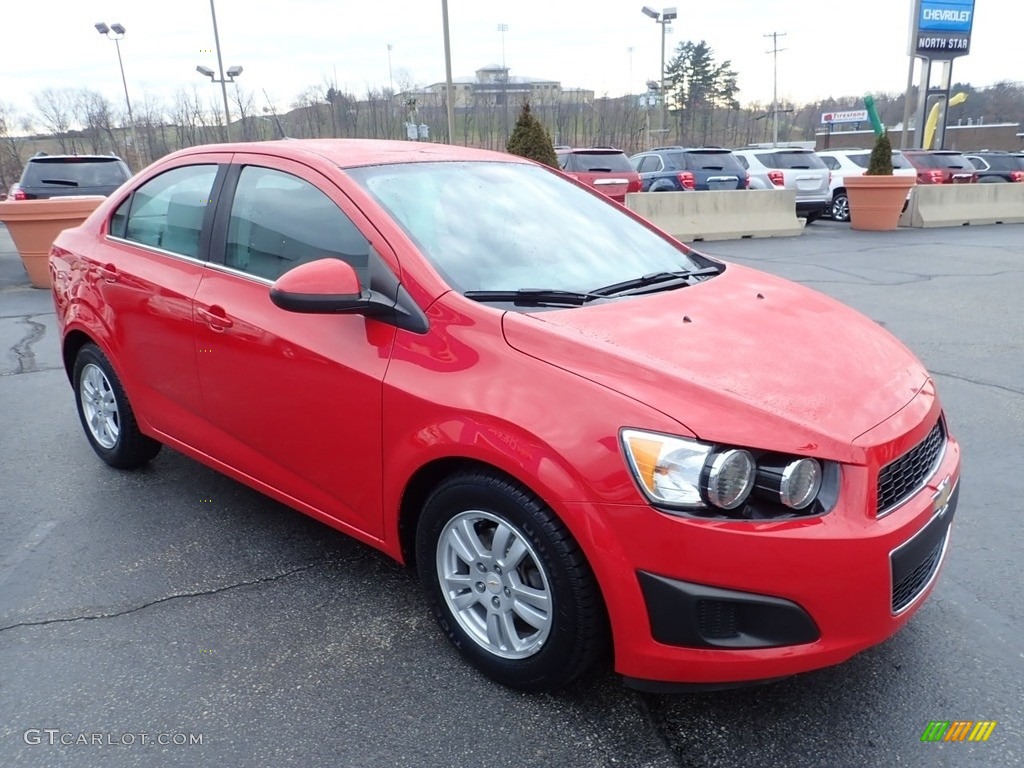 2012 Sonic LT Sedan - Victory Red / Jet Black/Dark Titanium photo #11