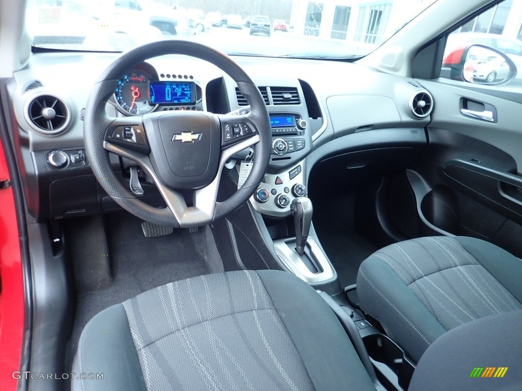2012 Sonic LT Sedan - Victory Red / Jet Black/Dark Titanium photo #22