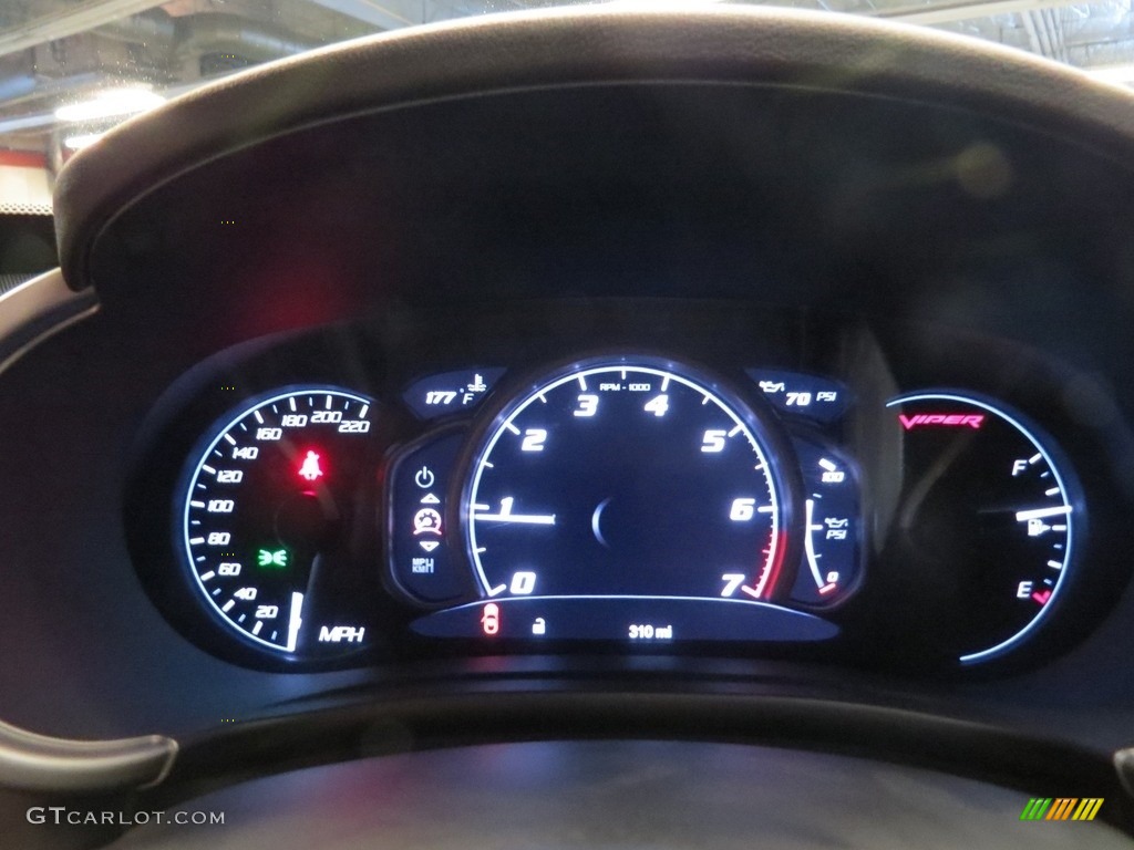 2014 Dodge SRT Viper Coupe Gauges Photos