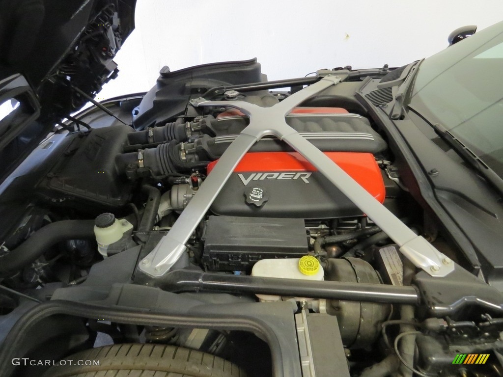 2014 Dodge SRT Viper Coupe 8.4 Liter SRT OHV 20-Valve VVT V10 Engine Photo #131071761