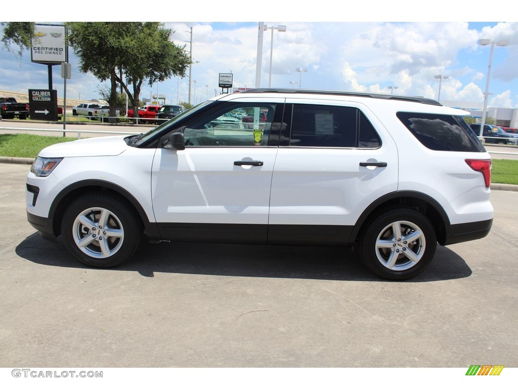 2018 Explorer FWD - Oxford White / Medium Stone photo #5
