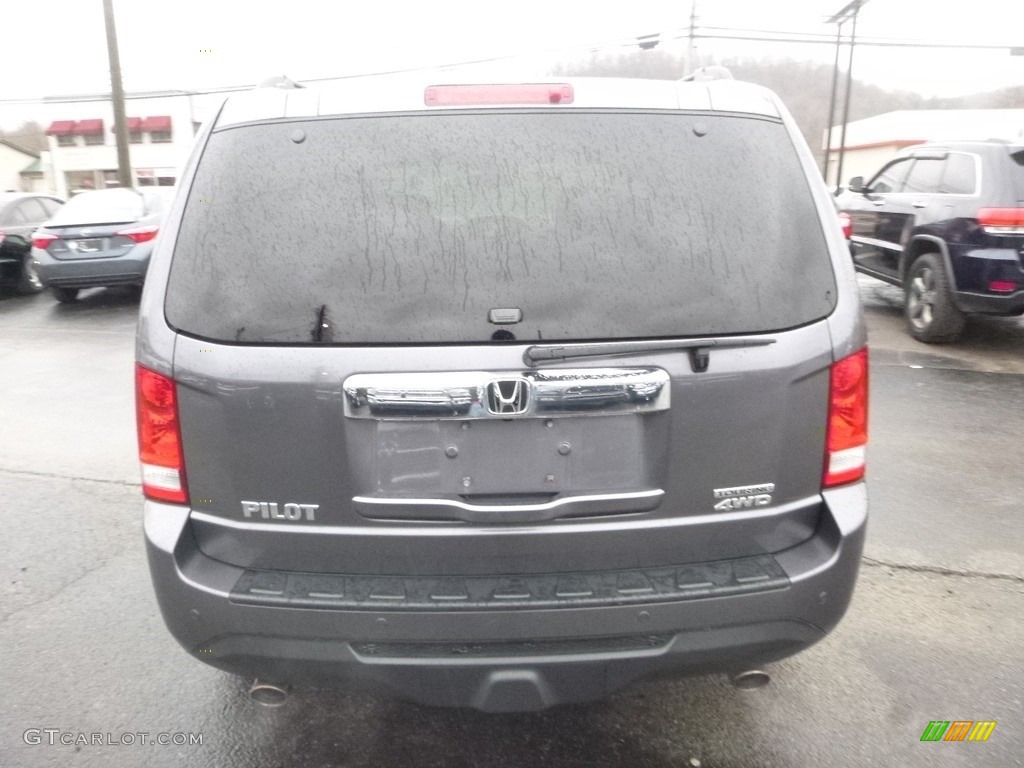 2015 Pilot Touring 4WD - Modern Steel Metallic / Black photo #5