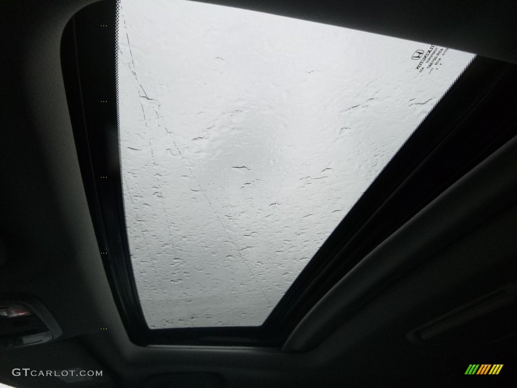 2015 Pilot Touring 4WD - Modern Steel Metallic / Black photo #15