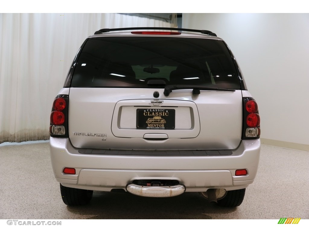 2008 TrailBlazer LT 4x4 - Silverstone Metallic / Light Gray photo #15