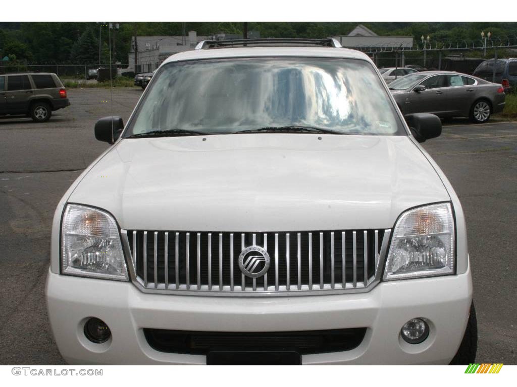 2004 Mountaineer V8 Premier AWD - Ceramic White Pearl / Medium Dark Parchment photo #2