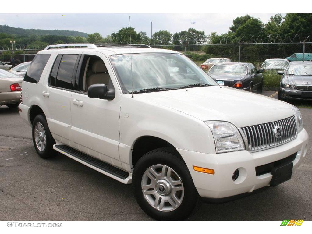 2004 Ceramic White Pearl Mercury Mountaineer V8 Premier AWD 13065970