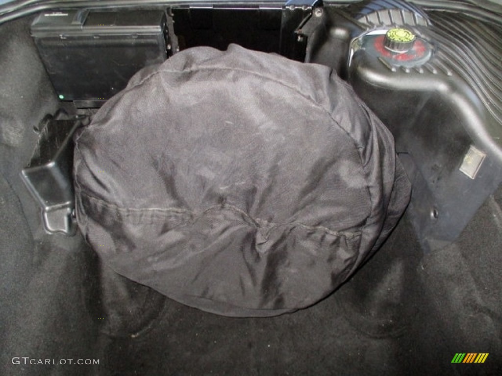 2004 Porsche Boxster S 550 Spyder Trunk Photo #131078196