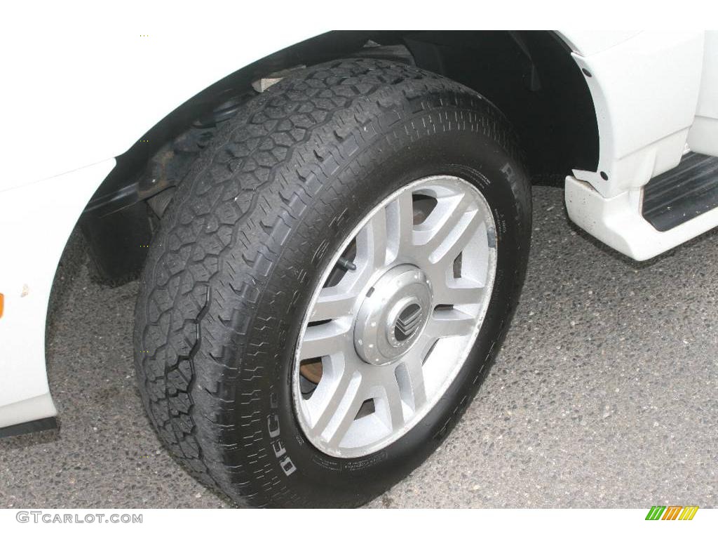 2004 Mountaineer V8 Premier AWD - Ceramic White Pearl / Medium Dark Parchment photo #15