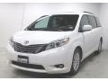 Super White 2013 Toyota Sienna XLE