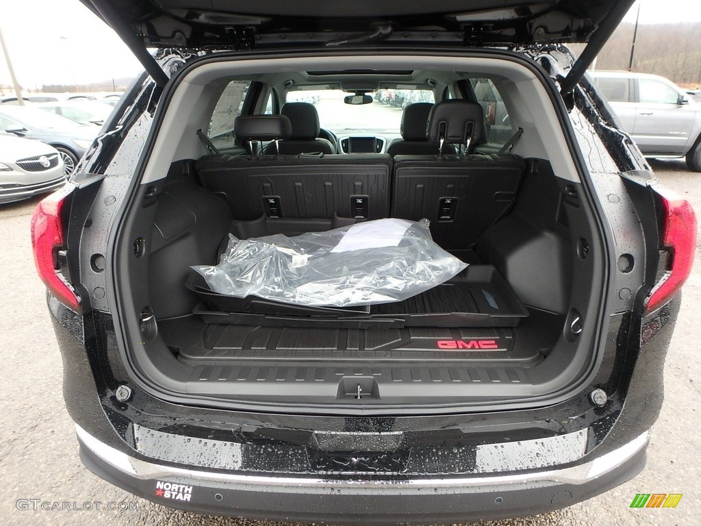 2019 GMC Terrain SLT AWD Trunk Photos