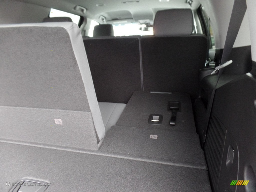 2019 Tahoe LT 4WD - Summit White / Jet Black/Dark Ash photo #16