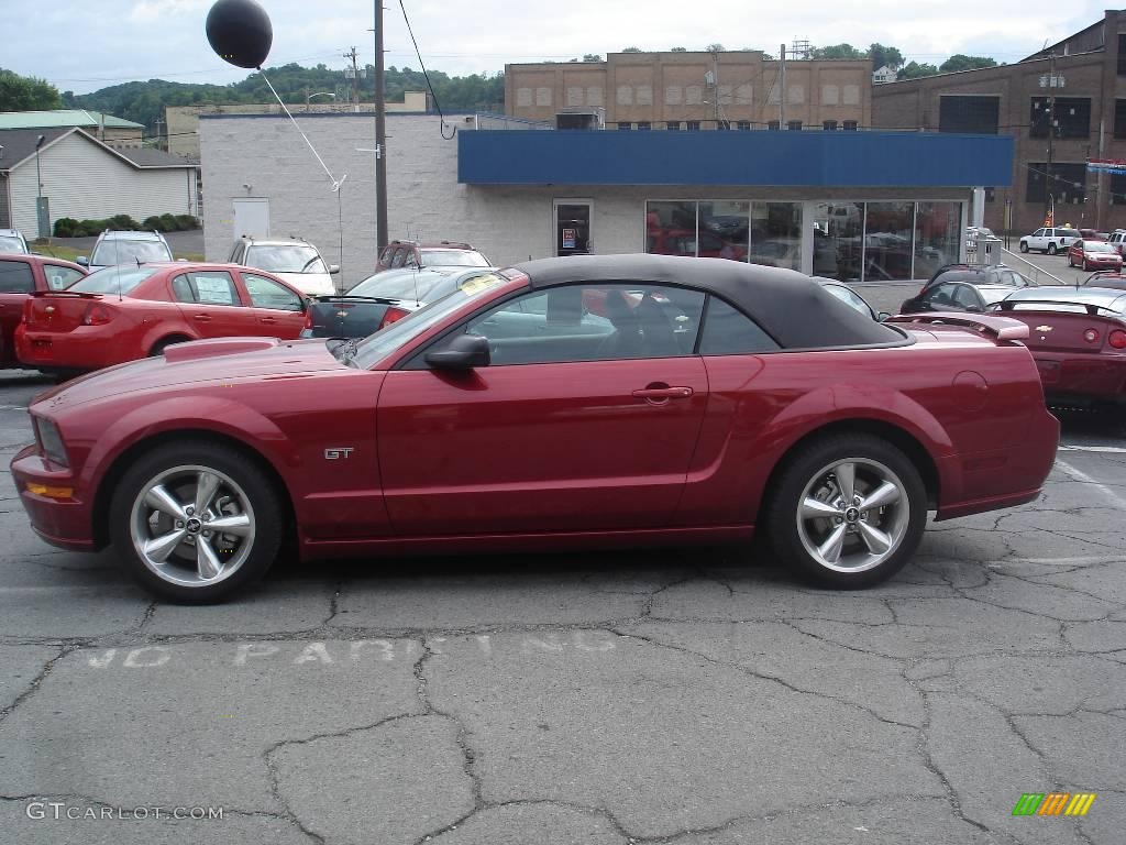 2007 Mustang GT Premium Convertible - Redfire Metallic / Dark Charcoal photo #5