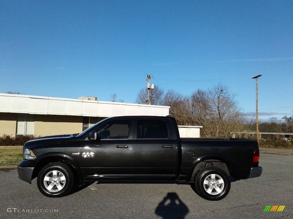 2016 1500 Big Horn Crew Cab 4x4 - Brilliant Black Crystal Pearl / Black/Diesel Gray photo #1