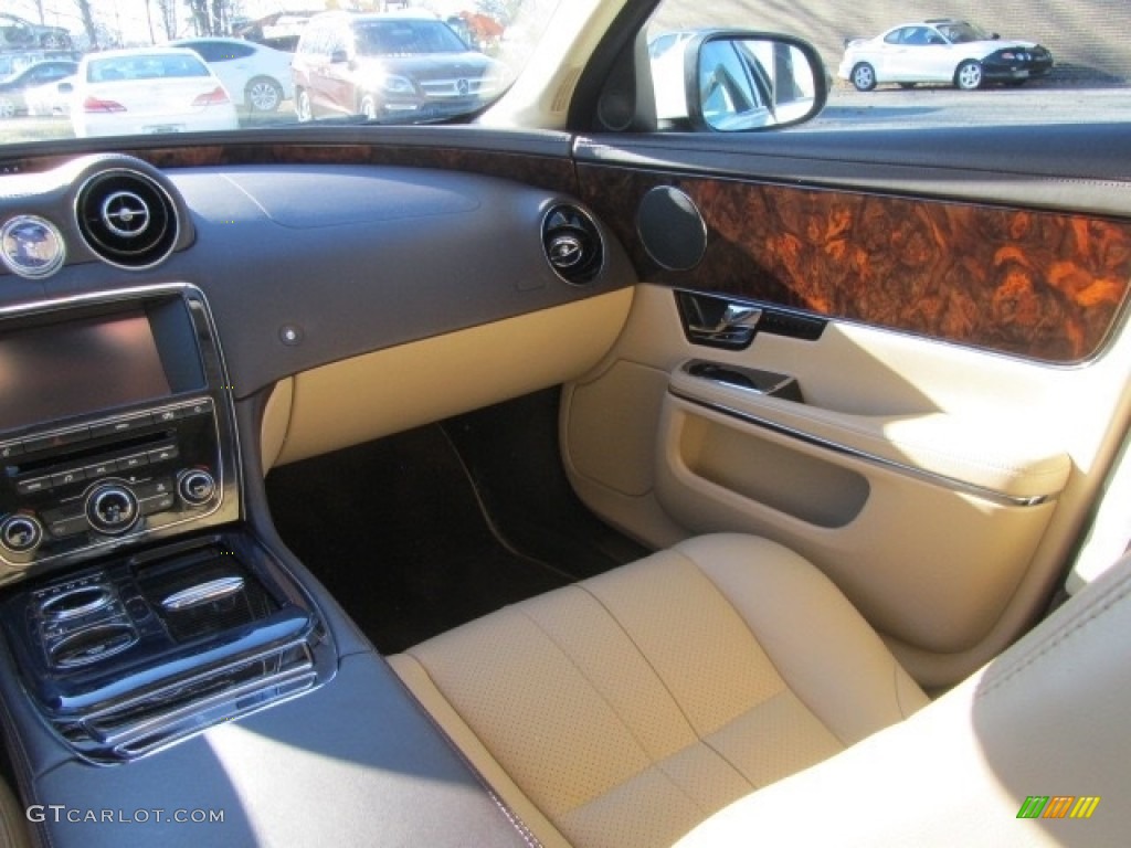 2011 XJ XJ - Polaris White / Ivory/Truffle photo #14