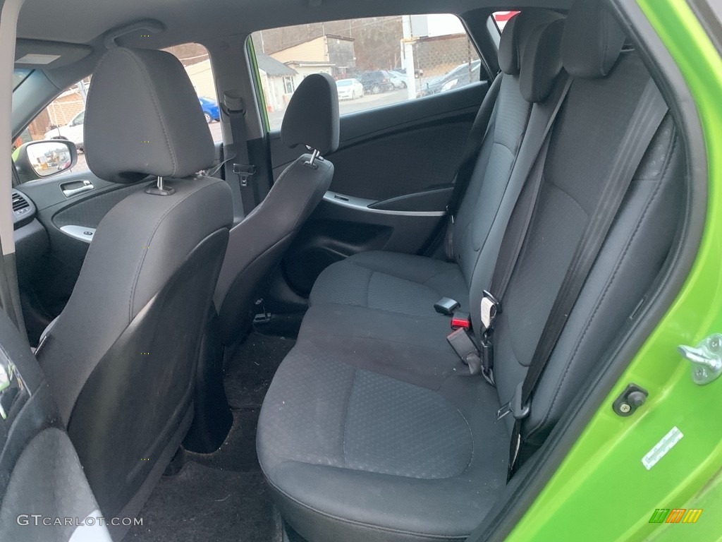 2012 Accent SE 5 Door - Electrolyte Green / Black photo #18
