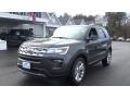 2019 Magnetic Ford Explorer XLT 4WD  photo #3