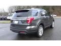 2019 Magnetic Ford Explorer XLT 4WD  photo #7