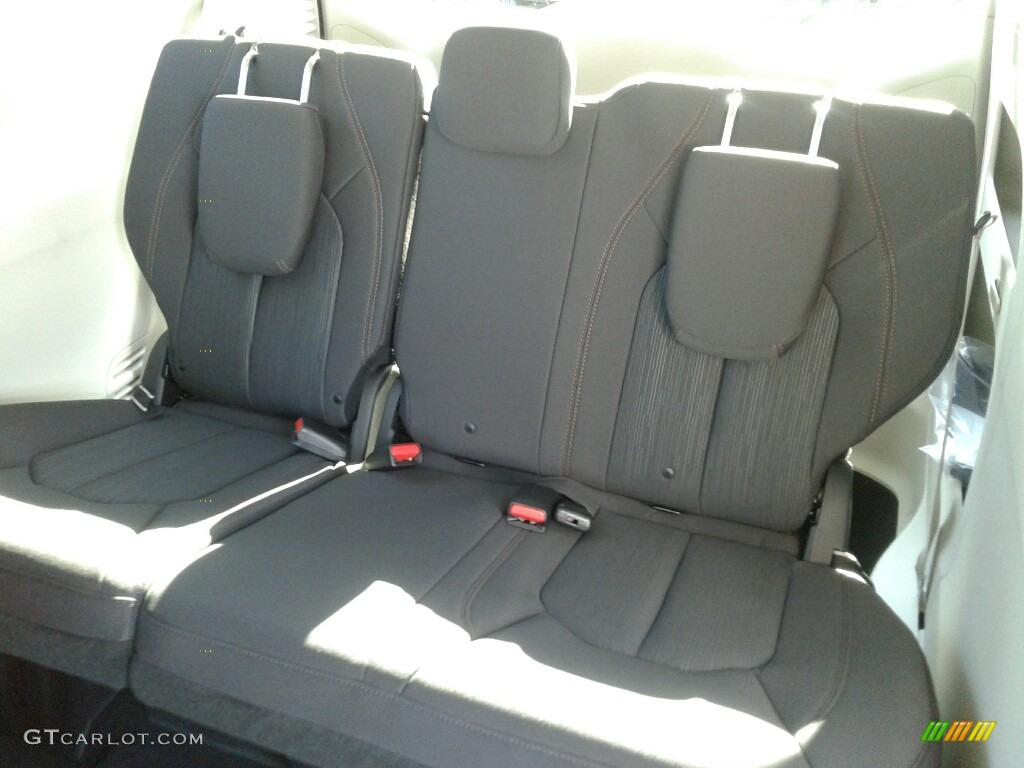 2019 Chrysler Pacifica LX Interior Color Photos