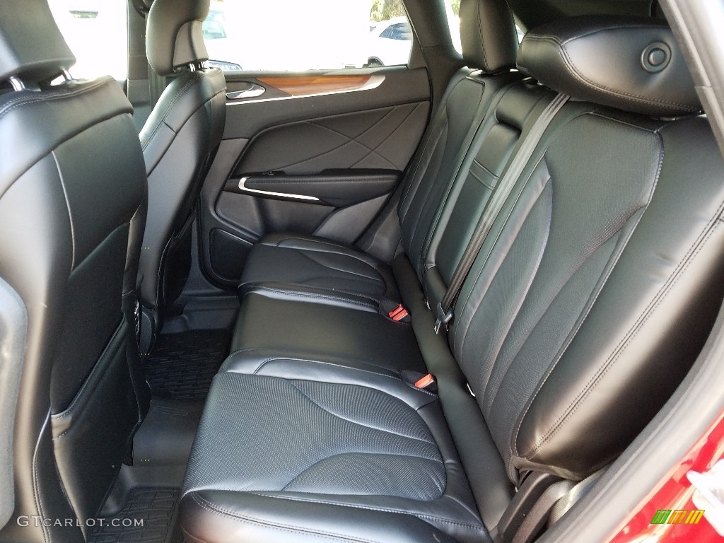 2019 Lincoln MKC Reserve Rear Seat Photo #131105364