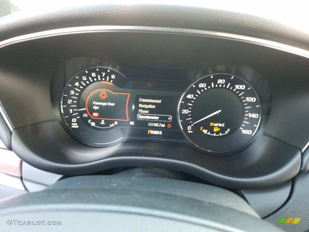 2019 Lincoln MKC Reserve Gauges Photo #131105440