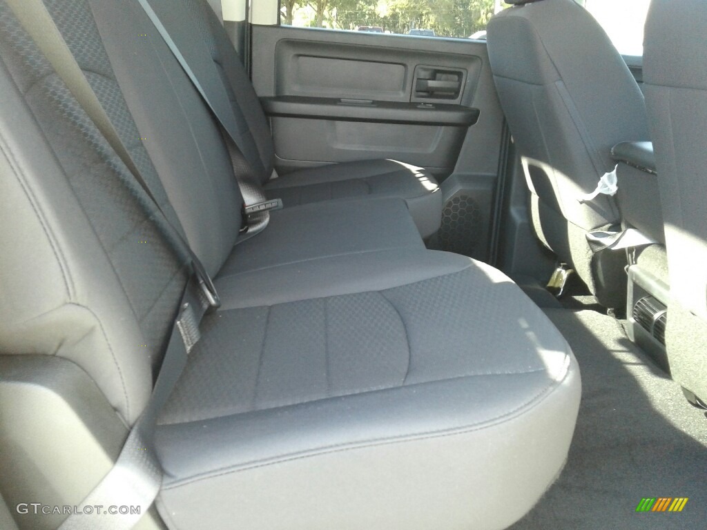 2019 1500 Classic Tradesman Crew Cab - Bright Silver Metallic / Black/Diesel Gray photo #11