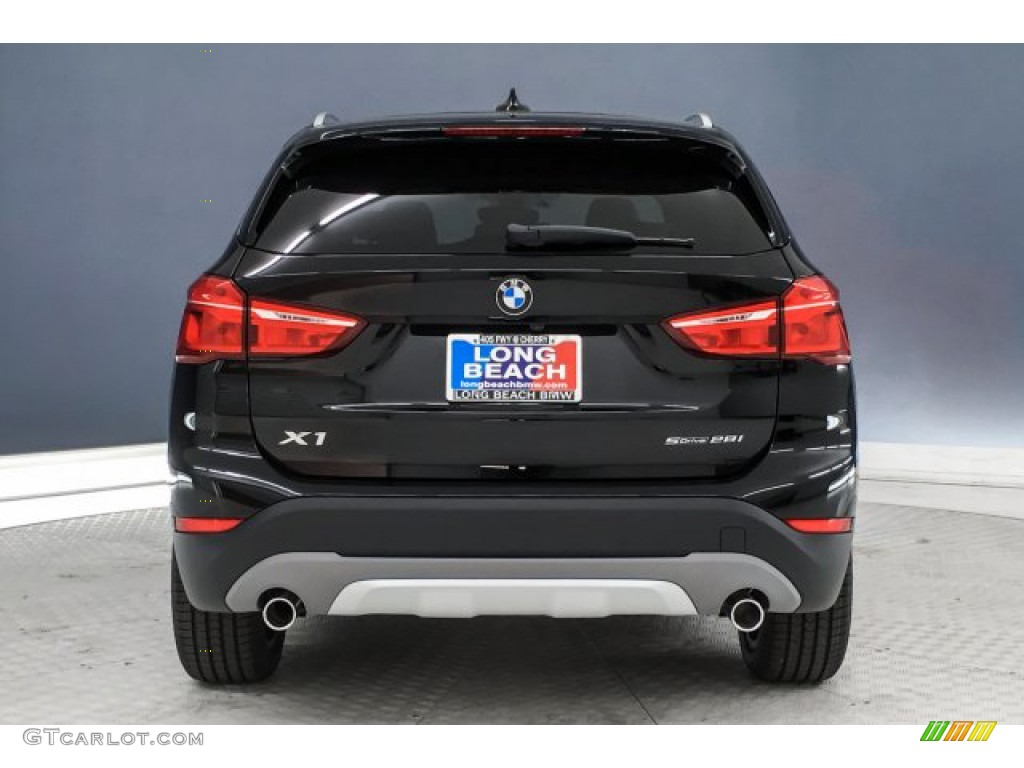 2019 X1 xDrive28i - Jet Black / Oyster/Black photo #3
