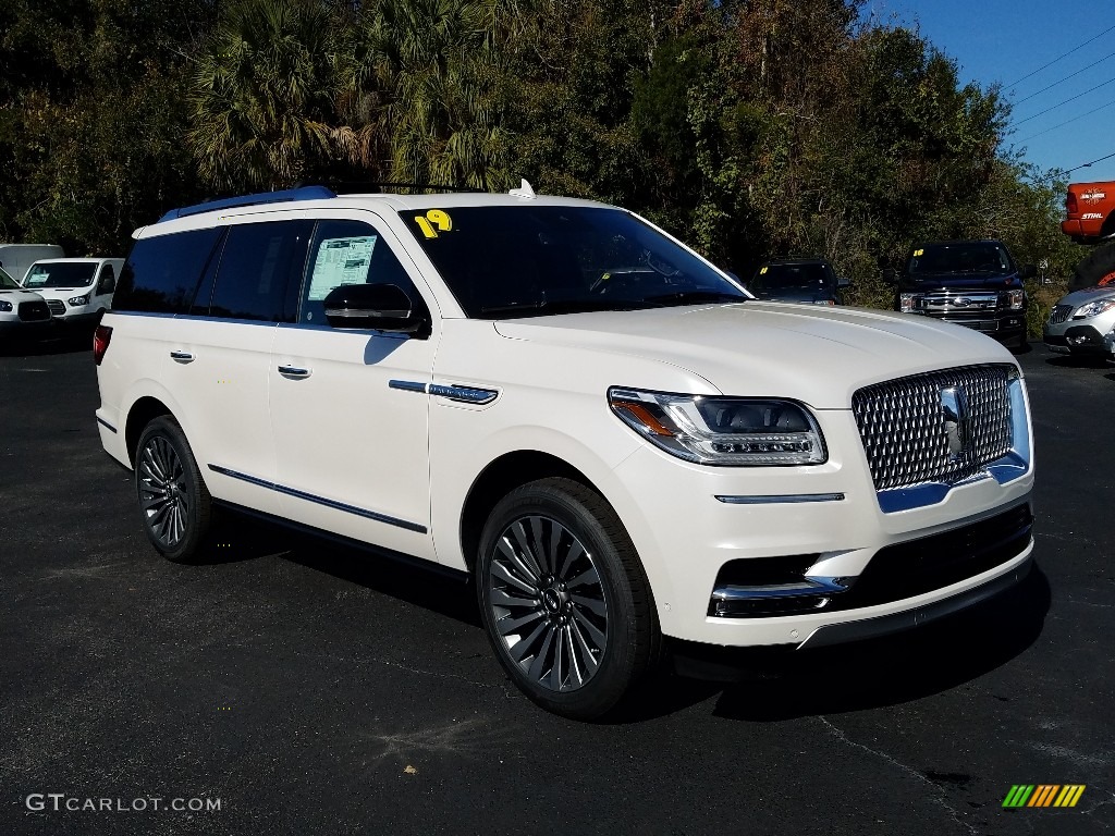 White Platinum Metallic Tri-Coat 2019 Lincoln Navigator Reserve 4x4 Exterior Photo #131109918