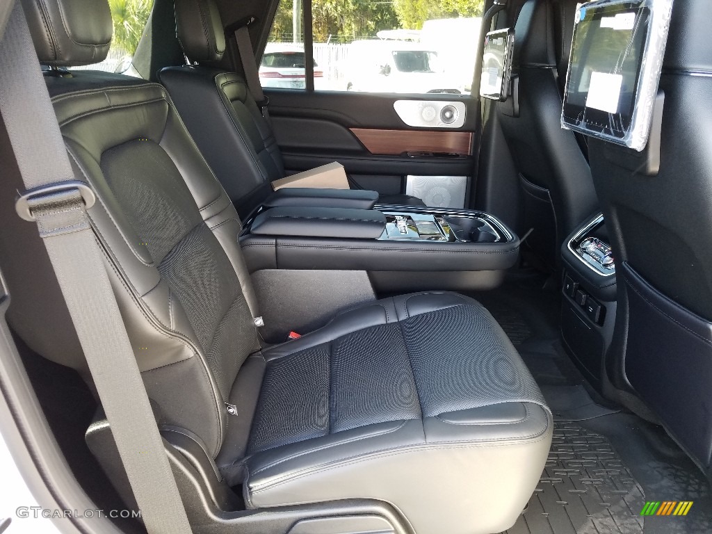 Ebony Interior 2019 Lincoln Navigator Reserve 4x4 Photo #131110074